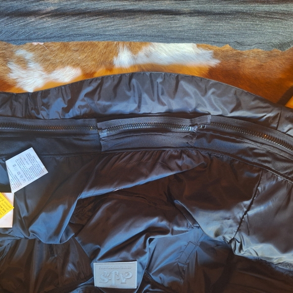 AJS motorcycle jacket with armor and removable liner - Picture 15 of 16